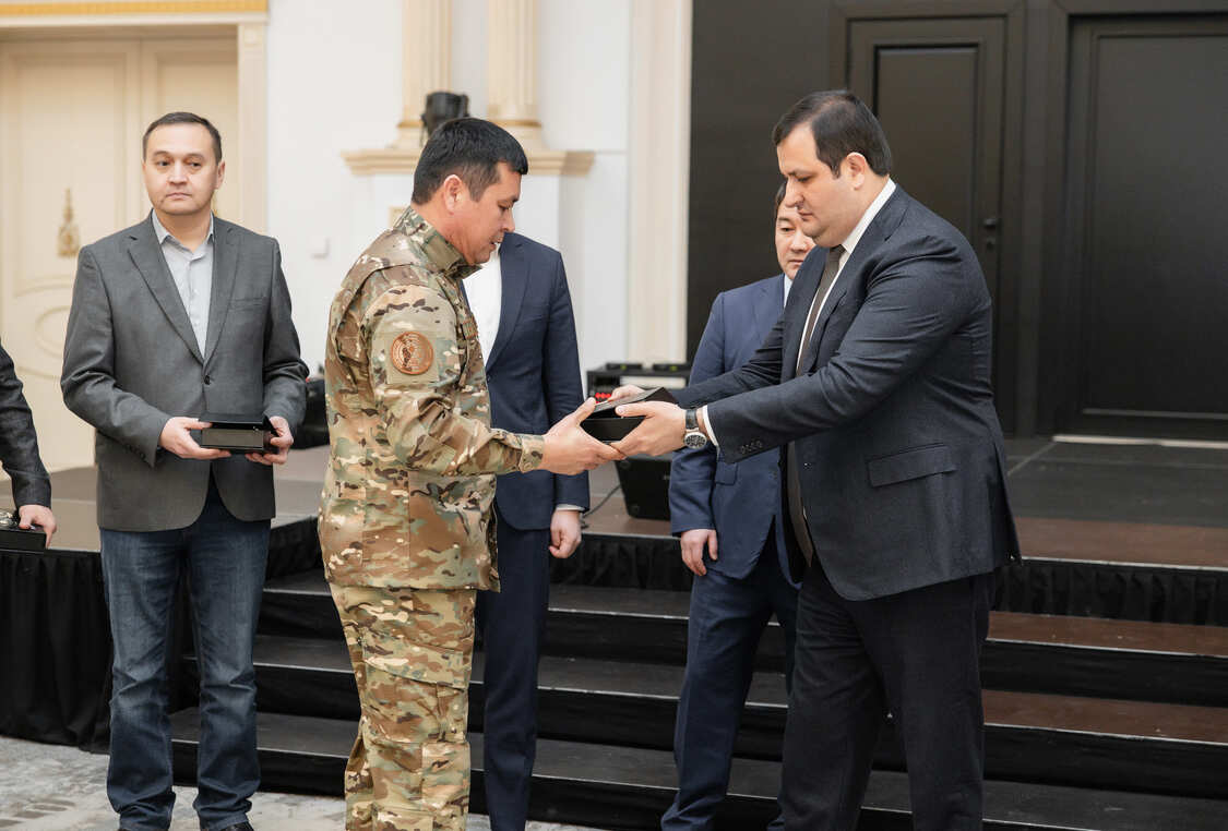 Buta Group поддержала семьи казахстанцев, погибших в авиакатастрофе в Актау
